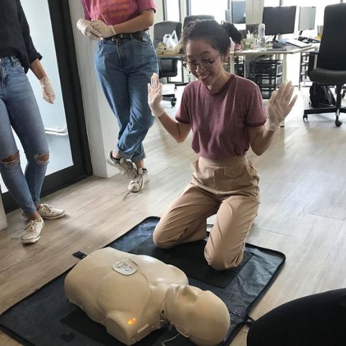 ½-Day American Heart Association® CPR AED Training Course - International Certificate