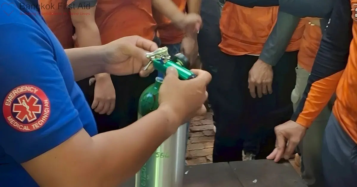 Bangkok First Aid® Online Emergency Oxygen Provider Course (English) - National Certificate with oxygen administration skills