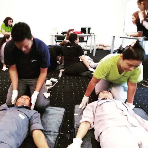 american heart association first aid course international certificate