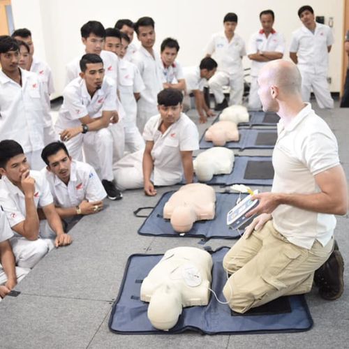 cpr aed course bangkok firstaid