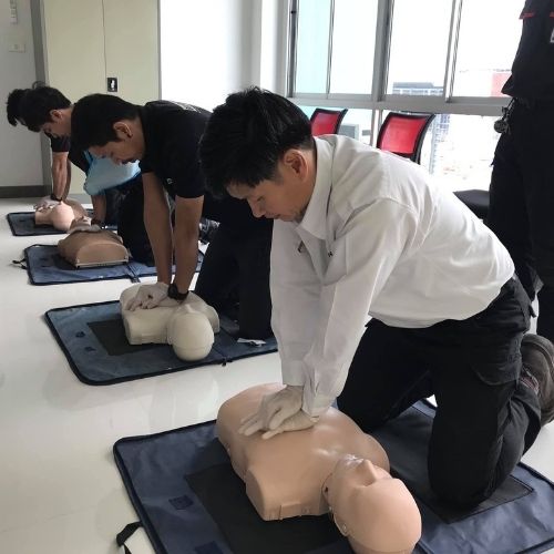 American Heart Association® CPR AED Training - การจององค์กร